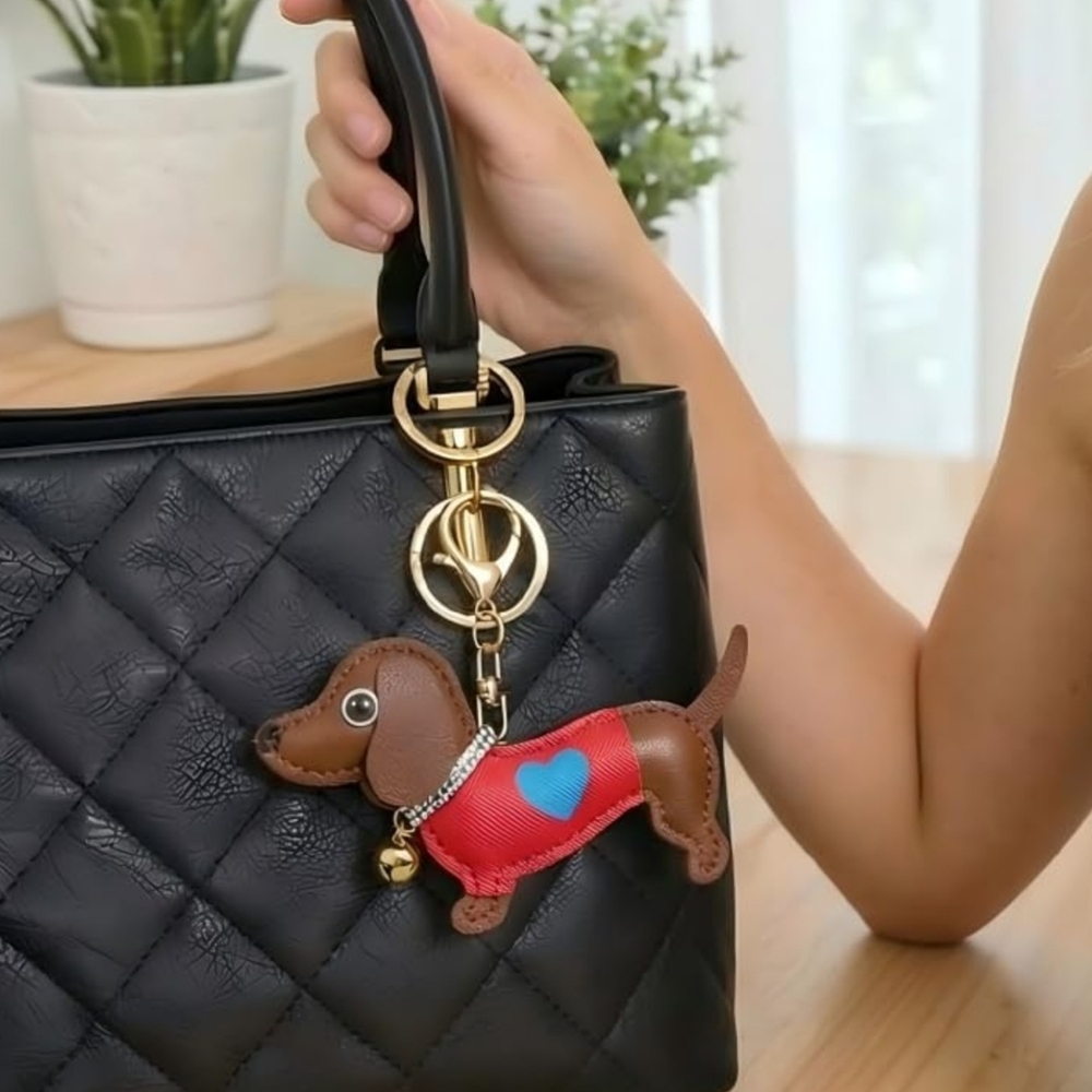 Dachshund Dog Keychain Charm with Red Shirt Blue Heart NWT Cute Trendy Accessory - Picture 2 of 2